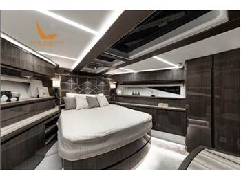 Galeon 650 Skydeck