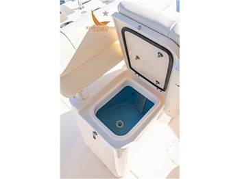 Grady White Boats 231 Coastal Explorer