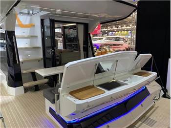Galeon 400 FLY