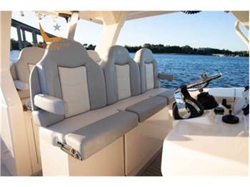 Scout Boats 425 LXF
