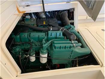 Blackfin 29  Flybridge