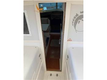 Blackfin 29  Flybridge