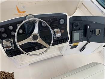 Blackfin 29  Flybridge