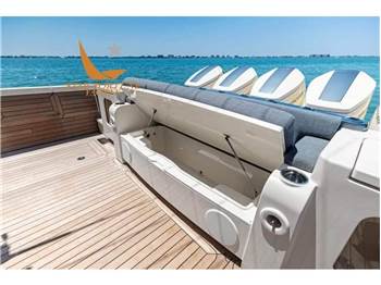 Scout Boats 670 LXFishing