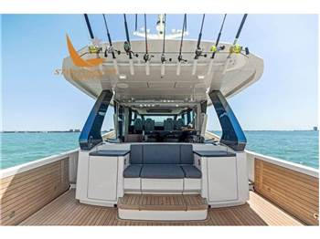 Scout Boats 670 LXFishing