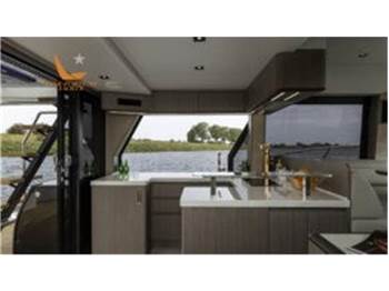 Galeon 500 FLY