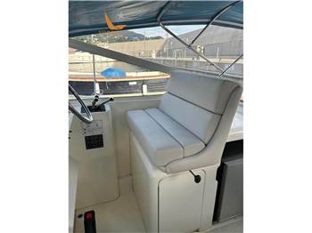 Bertram Yacht 28' Moppie