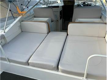 Bertram Yacht 28' Moppie