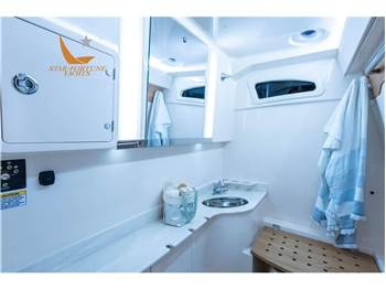 Grady White Boats 321 Coastal Explorer