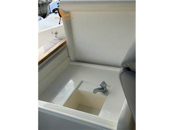 Bertram Yacht 28' Moppie