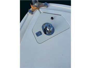 Bertram Yacht 28' Moppie