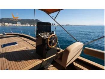 Nautica Esposito Positano 27