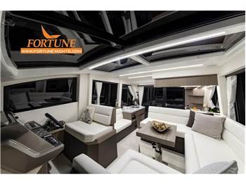 Galeon 470 Skydeck