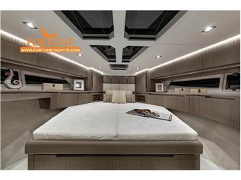 Galeon 470 Skydeck