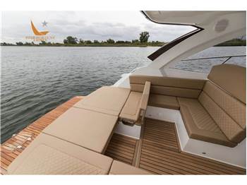 Galeon 335 HTS