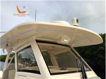 Scout Boats 330 LXF