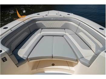 Scout Boats 330 LXF
