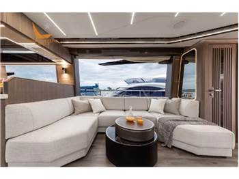 Galeon 800 FLY