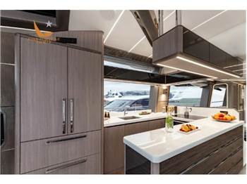 Galeon 800 FLY