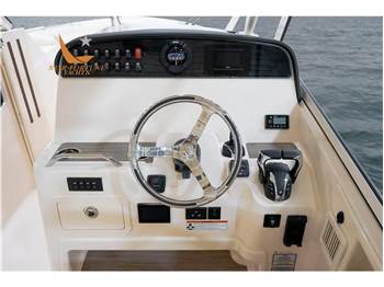 Grady White Boats 335 Freedom