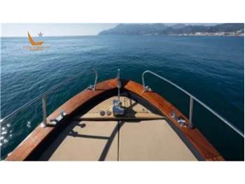 Nautica Esposito Positano 25