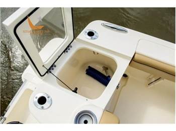 Scout Boats 215 XSF