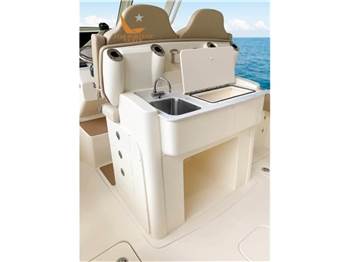 Scout Boats 305 LXF