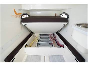 Scout Boats 305 LXF