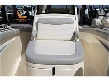 Scout Boats 305 LXF