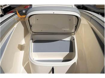 Scout Boats 305 LXF