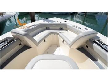 Scout Boats 305 LXF