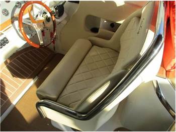 Chris Craft CORSAIR 28