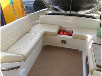 Chris Craft CORSAIR 28