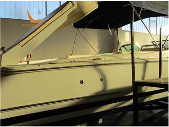 Chris Craft CORSAIR 28