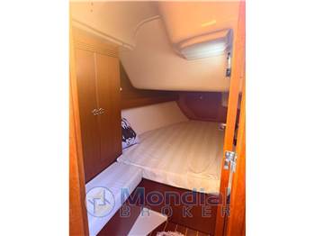 Dufour 40 Performance