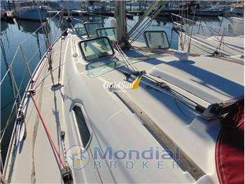 Beneteau Oceanis 393