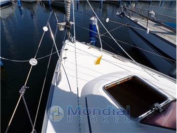 Bavaria Yachts Cruiser 30