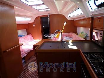 Bavaria Yachts Bavaria 37 Cruiser