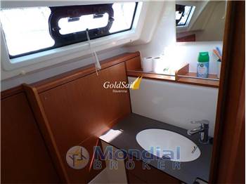 Bavaria Yachts Bavaria 37 Cruiser