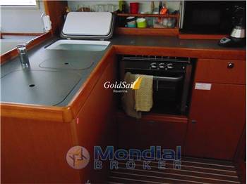 Bavaria Yachts Bavaria 37 Cruiser