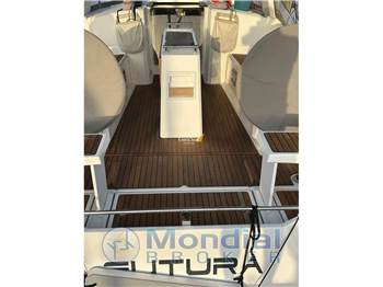 Beneteau Oceanis 38.1