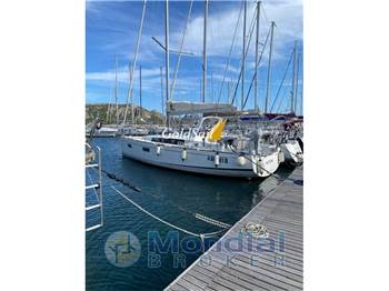 Beneteau Oceanis 38.1