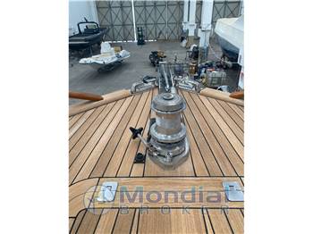 De Cesari Classic Boat 16