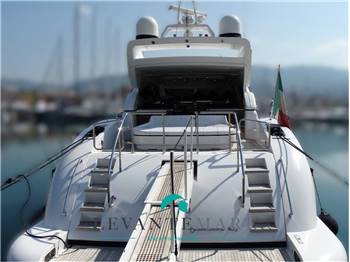 Overmarine Mangusta 72