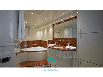 Benetti Sail Division SD 105