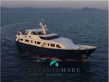 Benetti Sail Division SD 105