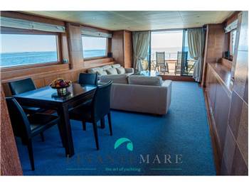 Cantieri di Pisa Akhir 85