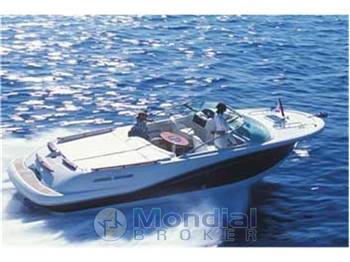 Jeanneau Runabout 755 Jeanneau Runabout 755