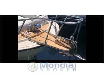 Boston Whaler OUTRAGE 25 Boston Whaler OUTRAGE 25