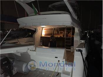 FERRETTI 620